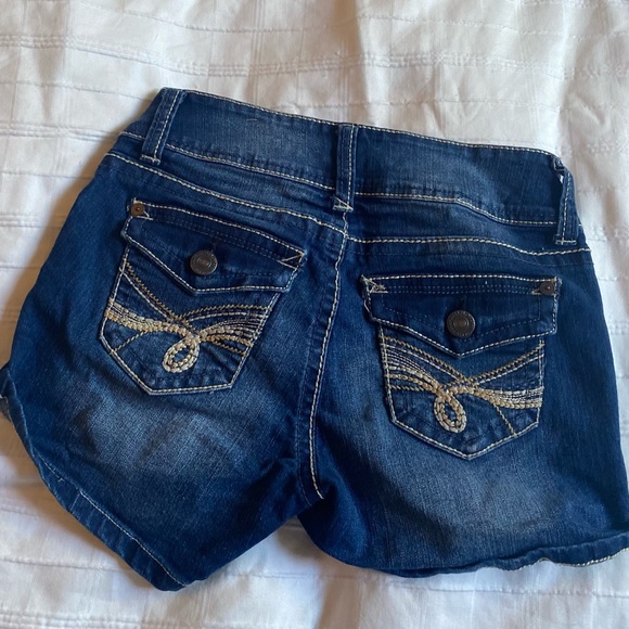Shorts (only bundle ) - Picture 1 of 3
